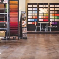 Verkaufsraum der Naturfarbenwerkstatt